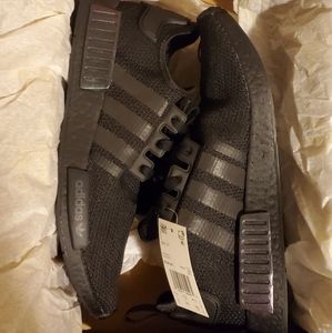 Nmd r1 irridescant